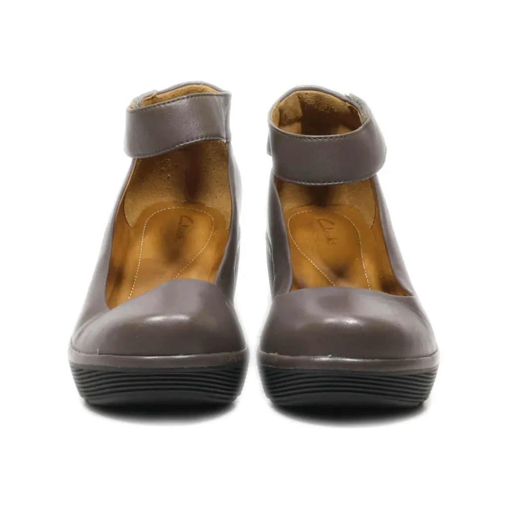 Clarks Wedge Shoes Leather Grey Colour For Women