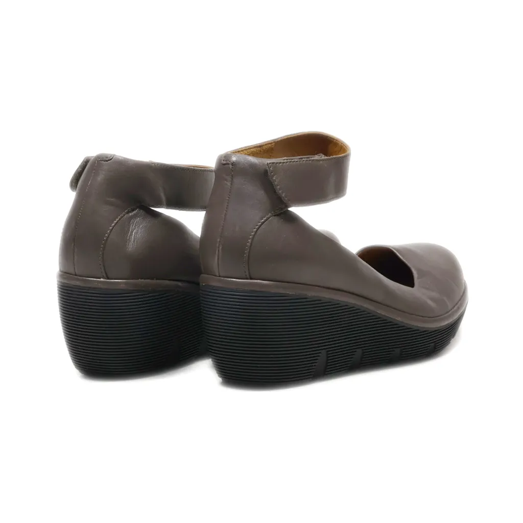 Clarks Wedge Shoes Leather Grey Colour For Women