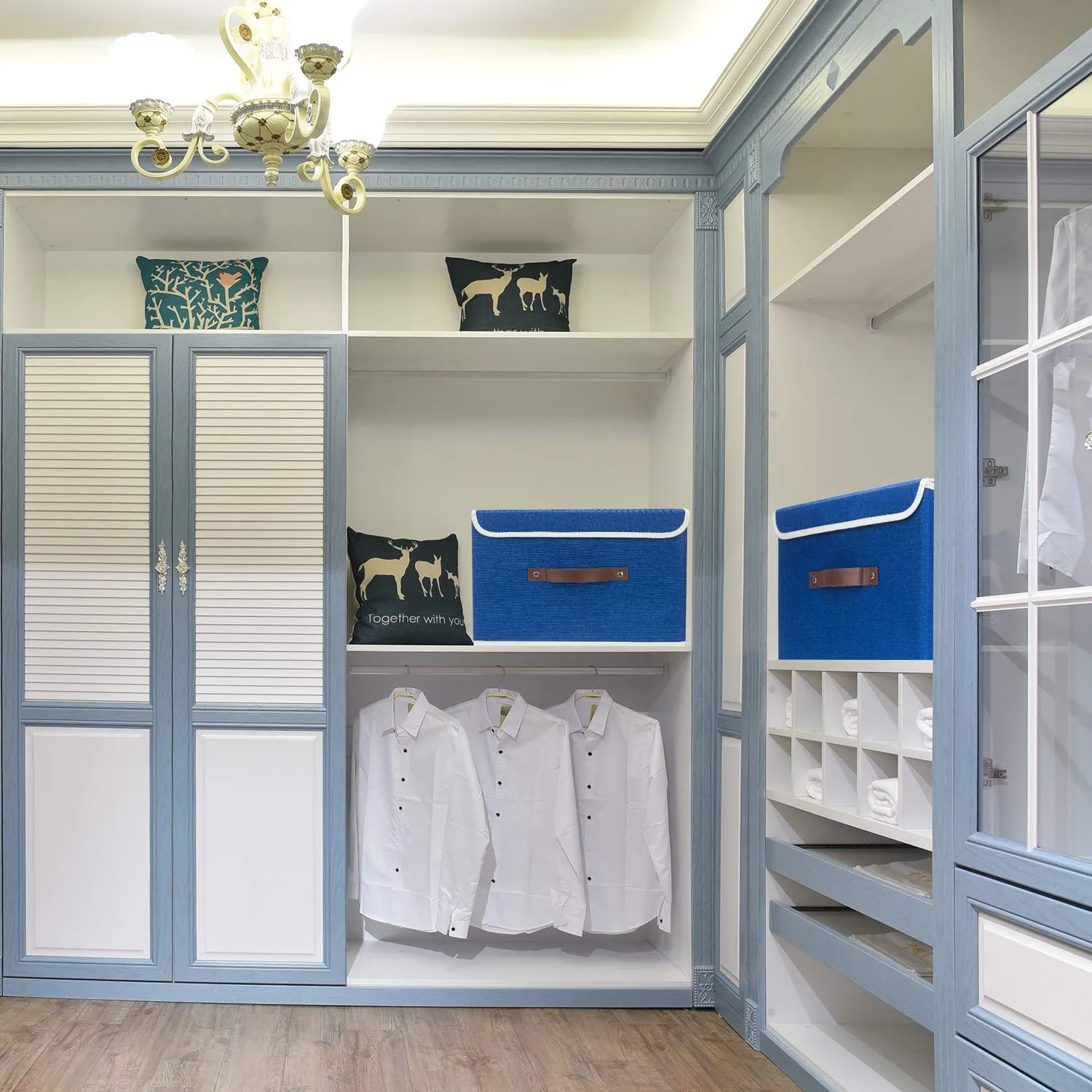 Foldable Storage Boxes with Lid (38*25*25 cm)