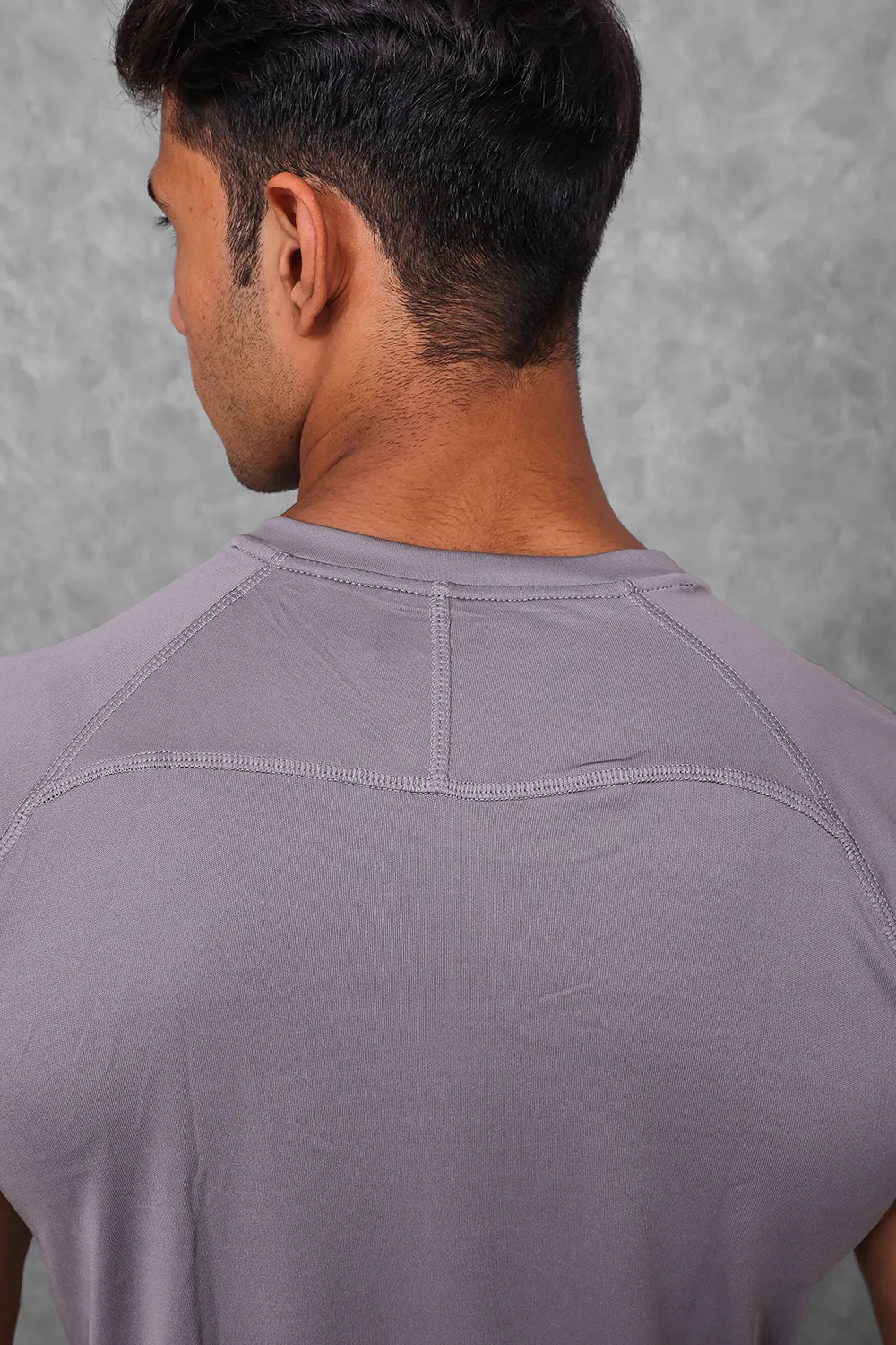 Insignia T-Shirt - Grey