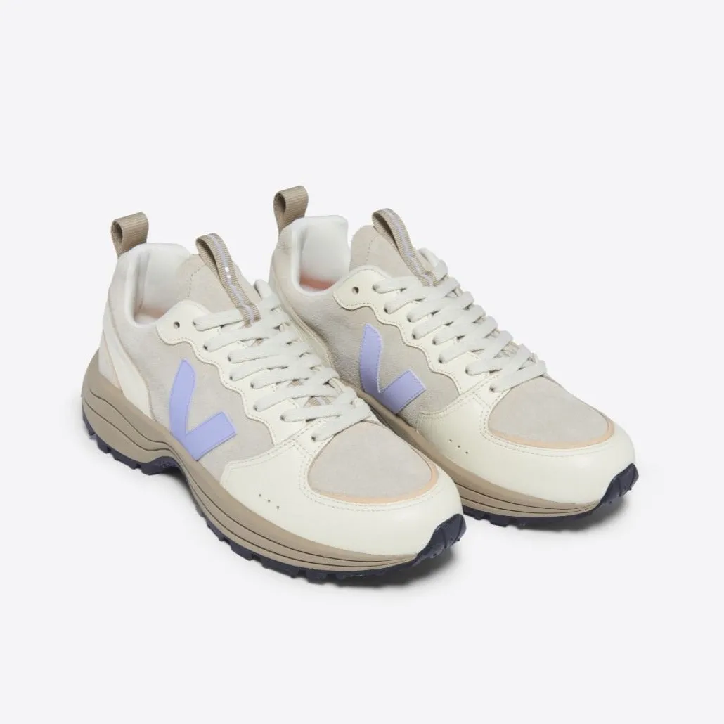 VEJA Venturi Suede | Almond Swan
